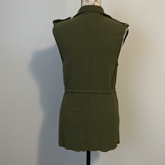 1. State Women's Utility Style Vest Cinched Waist Army Green size Small - Picture 4 of 4
